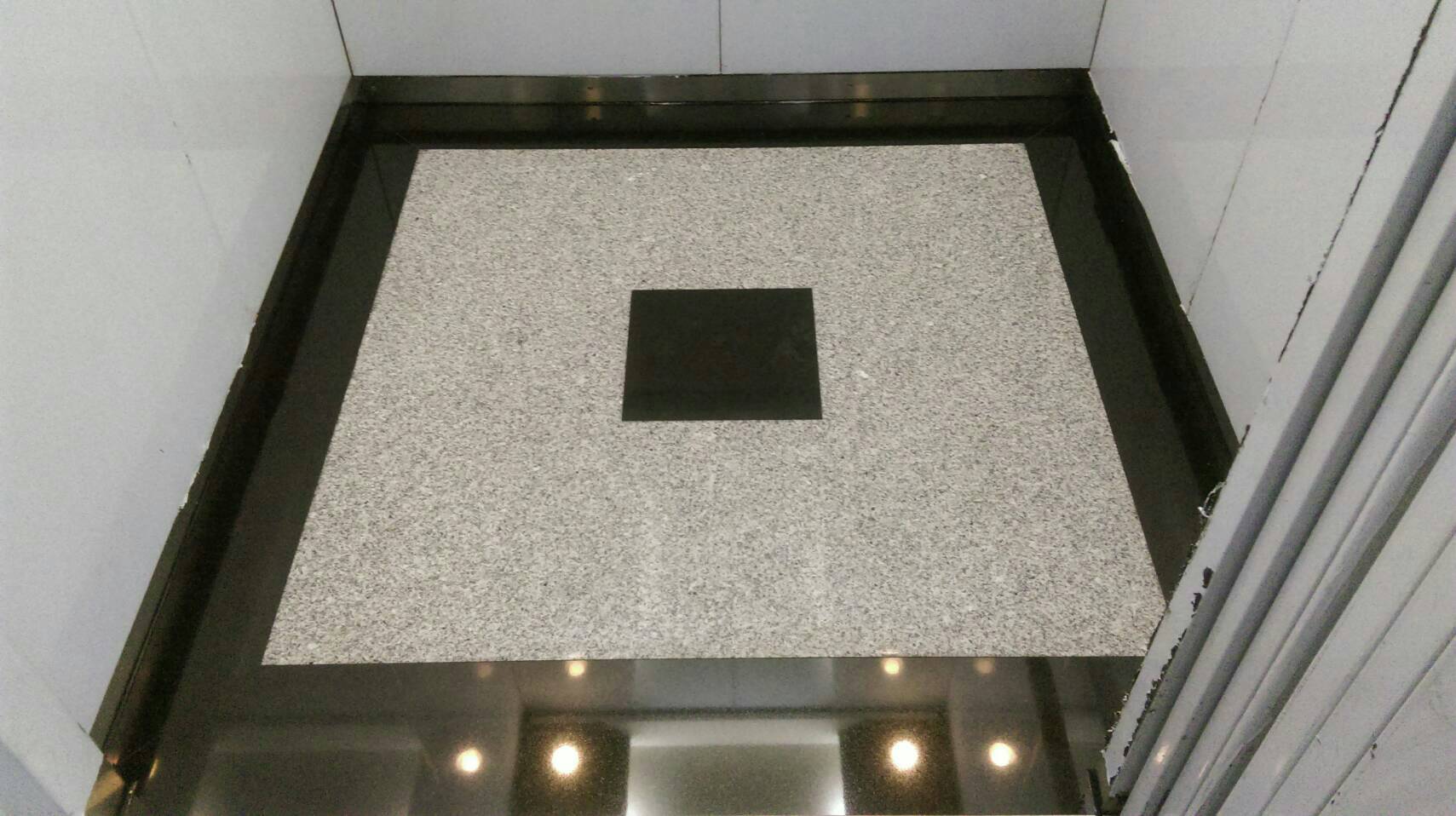 电梯花岗石(大理石)地板安装实例